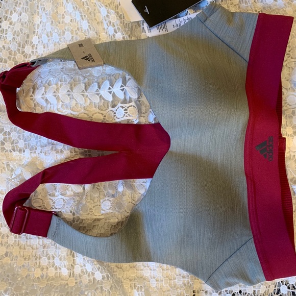 Welcoming of all offers! Adidas sports bra - Picture 1 of 6